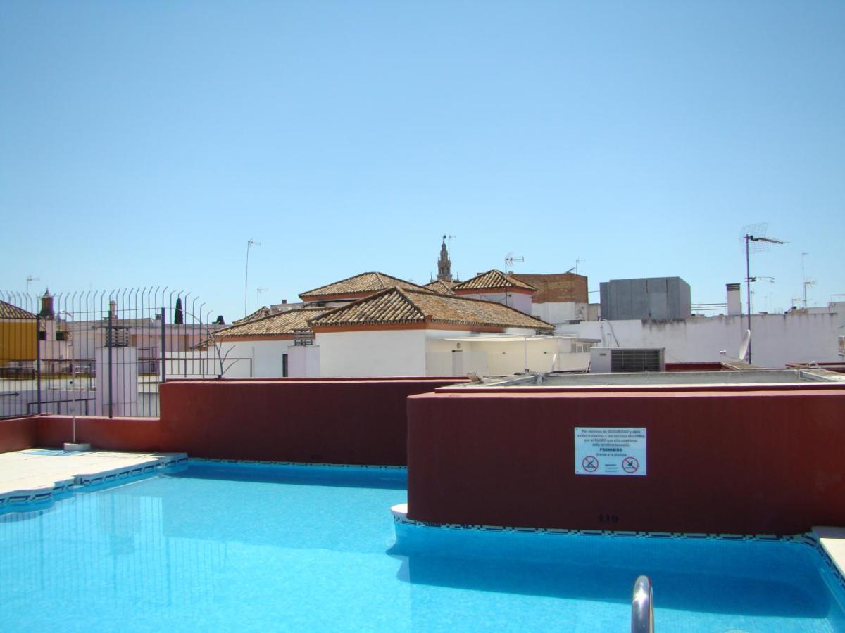 Conde De Ibarra Apartment Seville Exterior photo