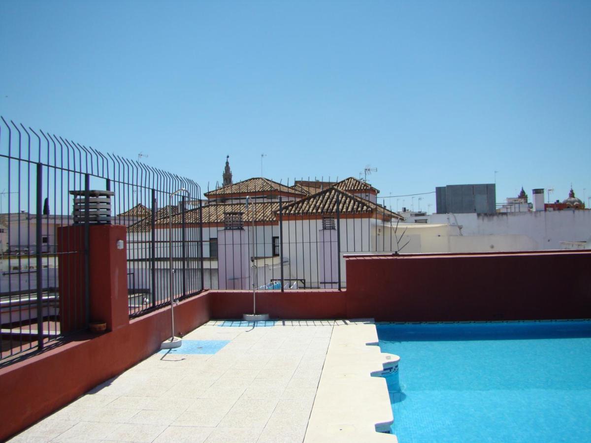 Conde De Ibarra Apartment Seville Exterior photo