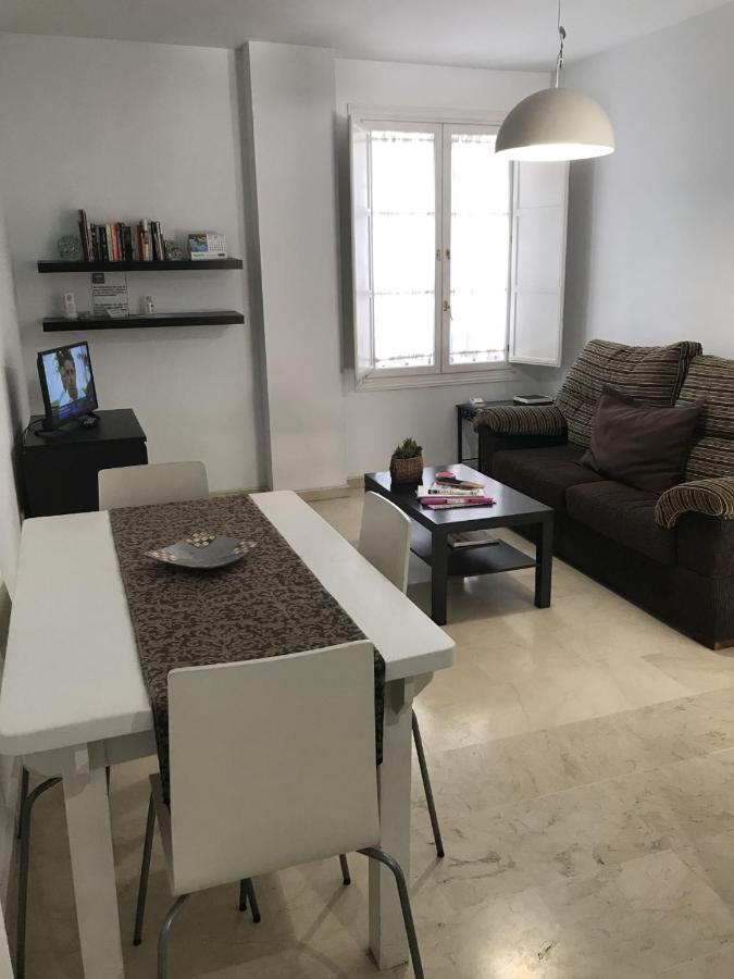 Conde De Ibarra Apartment Seville Exterior photo
