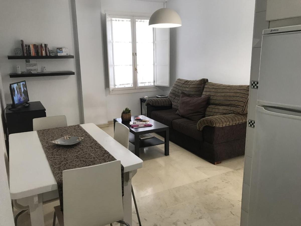 Conde De Ibarra Apartment Seville Exterior photo